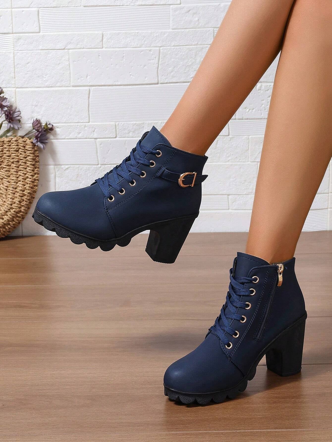 New Arrival Autumn/Winter High Heel Cross Strap Short Boots, Thick Heel Leather Boots for Women