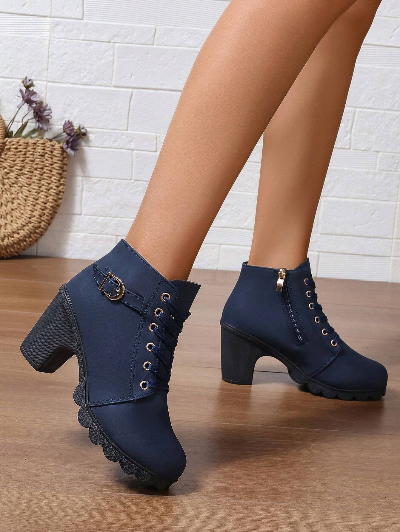 New Arrival Autumn/Winter High Heel Cross Strap Short Boots, Thick Heel Leather Boots for Women